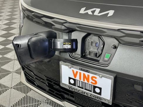 Used 2025 Kia Niro Wind w/ Wind Preserve Package FWD image 34