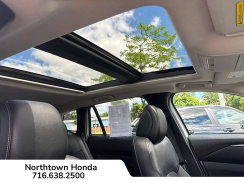 Used 2025 MAZDA CX-50 AWD 2.5 S w/ Cargo Package image 17