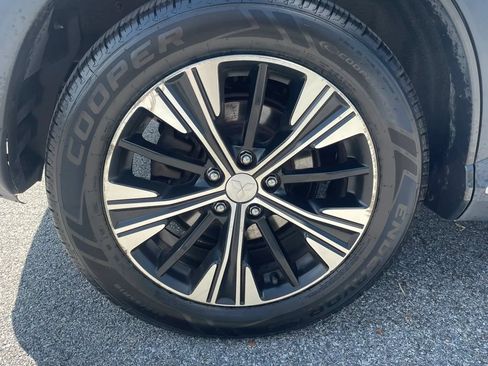 Used 2018 Mitsubishi Eclipse Cross SEL AWD/4WD image 29