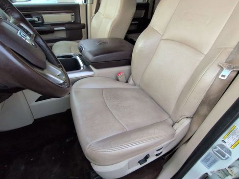 Used 2017 RAM 2500 Laramie image 16