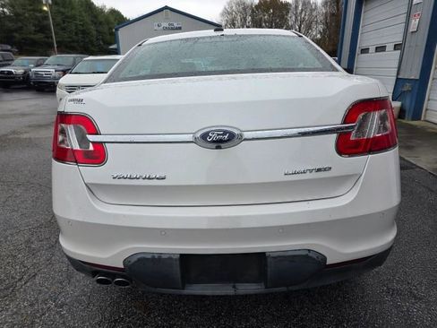 Used 2011 Ford Taurus Limited w/ 301A Rapid Spec Order Code image 6
