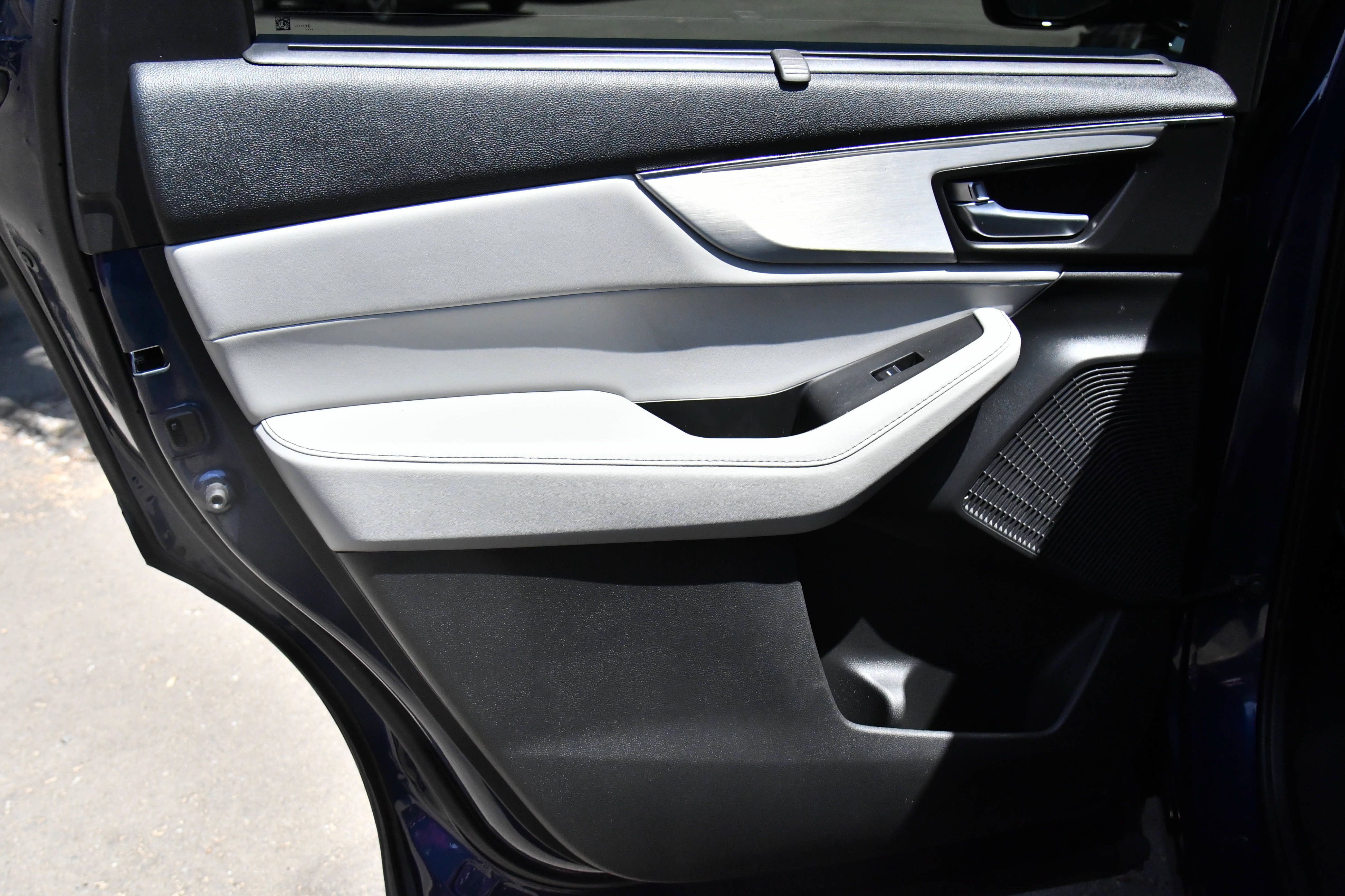 Used 2022 Acura MDX w/ Technology Package FWD image 41