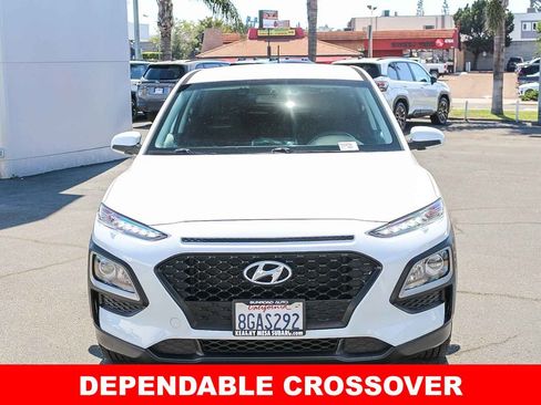 Used 2018 Hyundai Kona SE FWD image 2