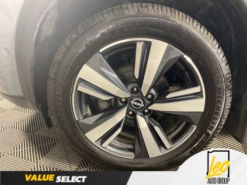 Used 2022 Nissan Rogue SL w/ SL Premium Package AWD/4WD image 25