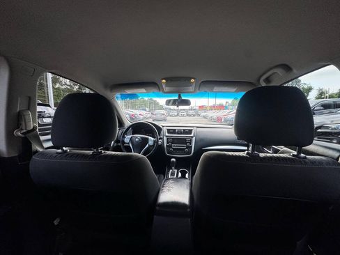 Used 2017 Nissan Altima 2.5 SV FWD image 13