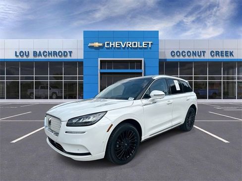 Used 2022 Lincoln Corsair Reserve w/ Luxury Package image 4