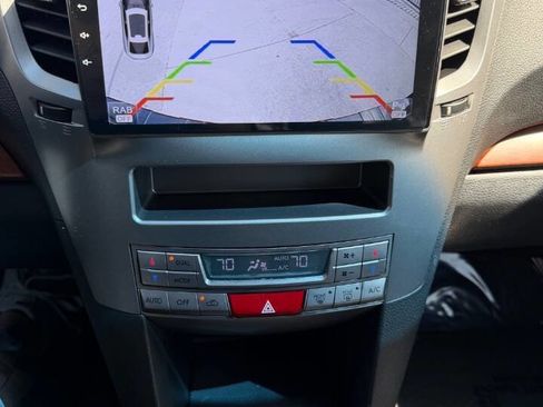 Used 2013 Subaru Outback 2.5i Limited w/ Moonroof Pkg image 38