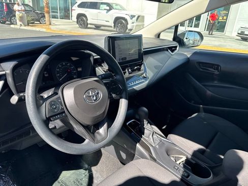 Used 2025 Toyota Corolla LE FWD image 15