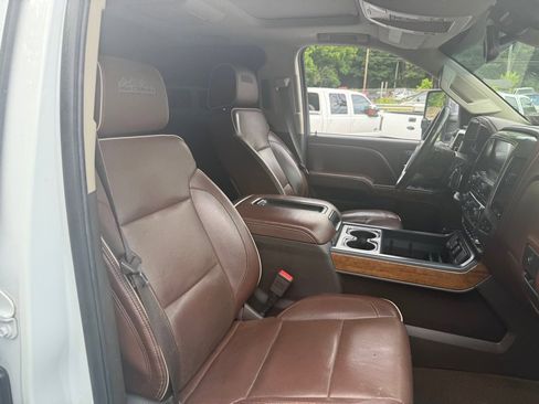 Used 2015 Chevrolet Silverado 2500 High Country w/ Duramax Plus Package AWD/4WD image 56
