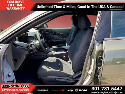 New 2026 Dodge Charger R/T w/ Blacktop Package AWD/4WD image 9