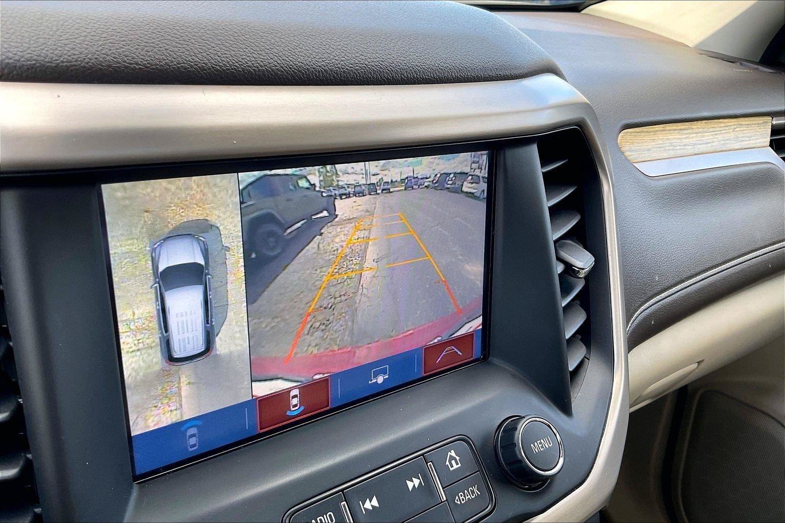 Used 2019 GMC Acadia Denali w/ Technology Package AWD/4WD image 21