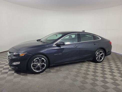 Used 2023 Chevrolet Malibu LT w/ Driver Confidence Package FWD image 2