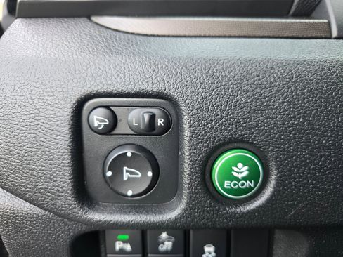 Used 2022 Honda Passport TrailSport image 29