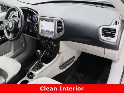 Used 2017 Jeep Compass Latitude w/ Popular Equipment Group image 39