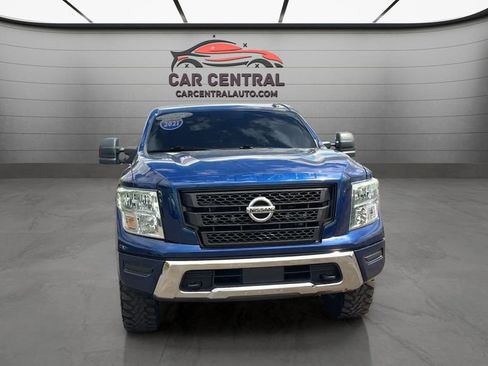 Used 2021 Nissan Titan SV w/ Accessory Utility Package AWD/4WD image 8