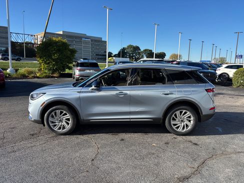 Certified 2022 Lincoln Corsair FWD image 4