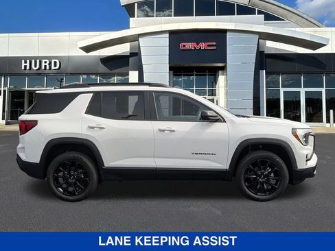 New 2026 GMC Terrain Elevation w/ Black Edition AWD/4WD image 3