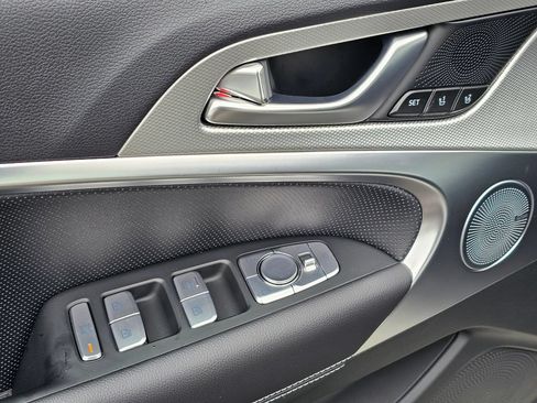 New 2026 Genesis G70 2.5T Prestige AWD/4WD image 32