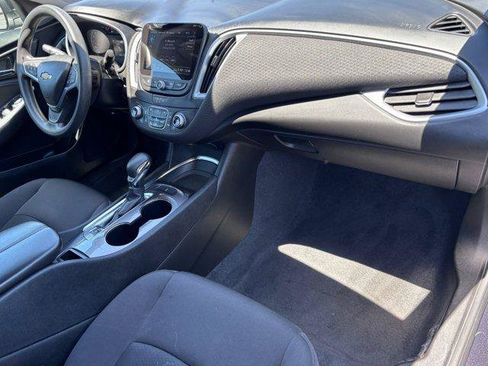Used 2023 Chevrolet Malibu LT FWD image 11