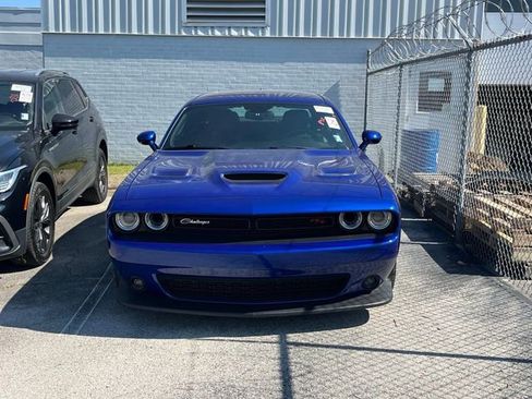 Used 2021 Dodge Challenger R/T Scat Pack w/ Scat Pack Stripe image 7