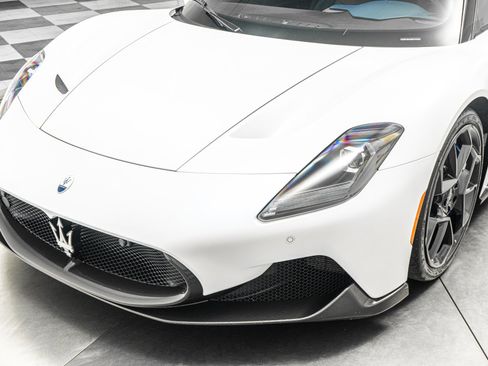 Used 2022 Maserati MC20 Coupe RWD image 35