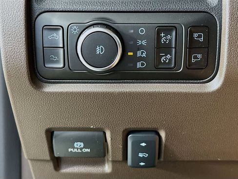 New 2026 Ford F250 King Ranch w/ Chrome Package image 26