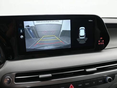 Used 2024 Hyundai Palisade SEL FWD image 15