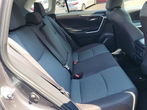 Certified 2025 Toyota RAV4 XLE AWD/4WD image 29