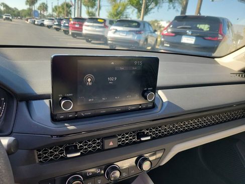 Used 2023 Honda Accord EX image 27
