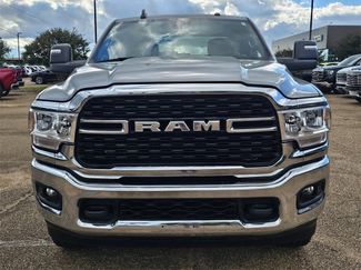 Used 2024 RAM 2500 Big Horn video 2