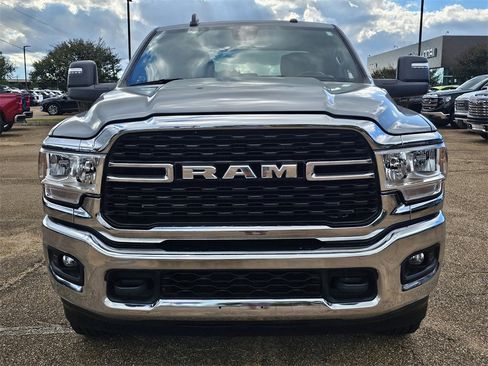 Used 2024 RAM 2500 Big Horn image 2