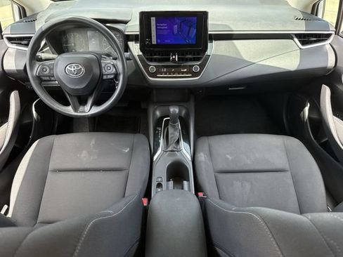 Used 2024 Toyota Corolla LE FWD image 11