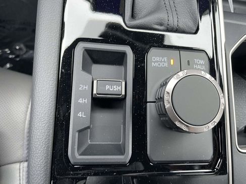New 2026 Toyota Tundra Limited AWD/4WD image 41