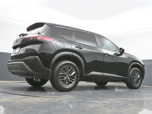 Used 2023 Nissan Rogue S FWD image 43