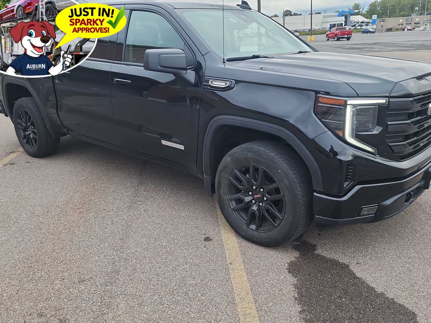 Used 2024 GMC Sierra 1500 Elevation AWD/4WD image 1