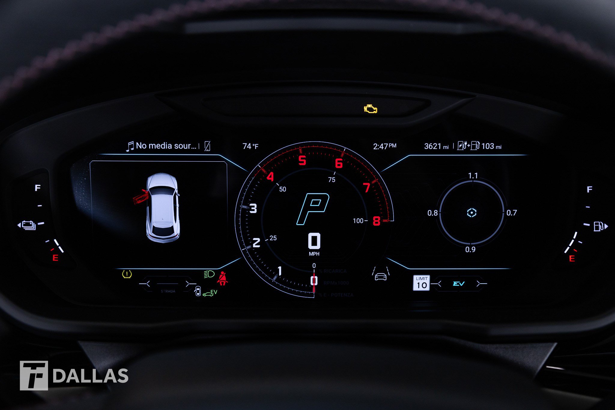 Used 2025 Lamborghini Urus SE AWD/4WD image 28