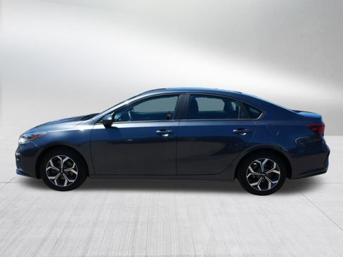 Certified 2021 Kia Forte LXS FWD image 4