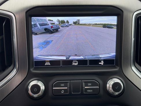 Used 2022 GMC Sierra 1500 Denali w/ Denali Premium Package image 19