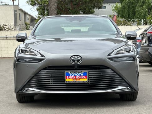 New 2025 Toyota Mirai XLE image 7