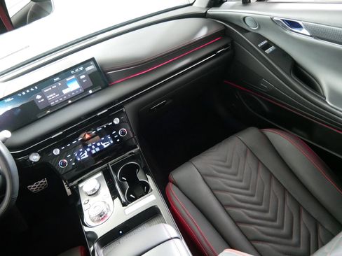 Used 2025 Genesis G80 2.5T Sport Prestige image 11