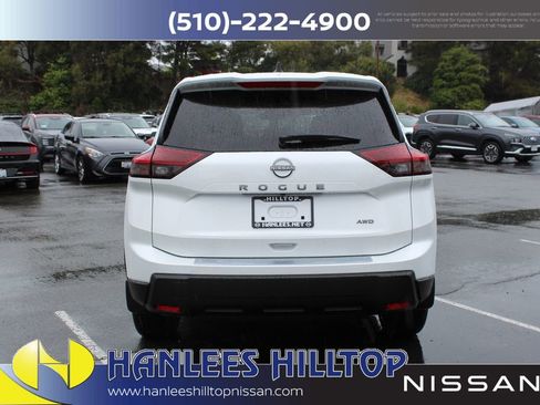 New 2026 Nissan Rogue SV AWD/4WD image 8