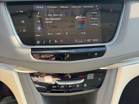 Certified 2024 Cadillac XT5 Premium Luxury w/ Technology Package FWD image 12