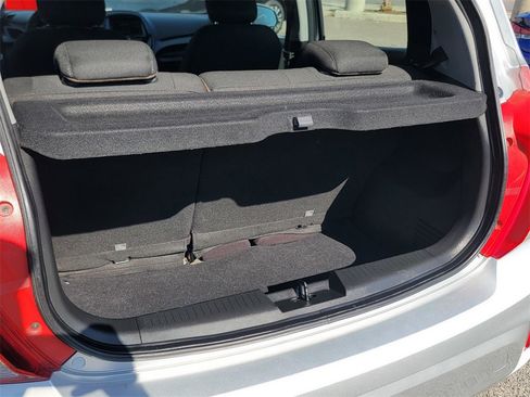 Used 2021 Chevrolet Spark LT image 19