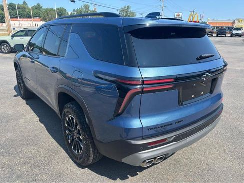 Used 2025 Chevrolet Traverse Z71 w/ Driver Confidence Package AWD/4WD image 6