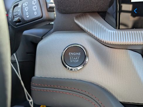 New 2026 Ford Explorer Active image 21