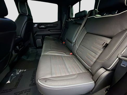 Used 2022 GMC Sierra 1500 AT4X image 13