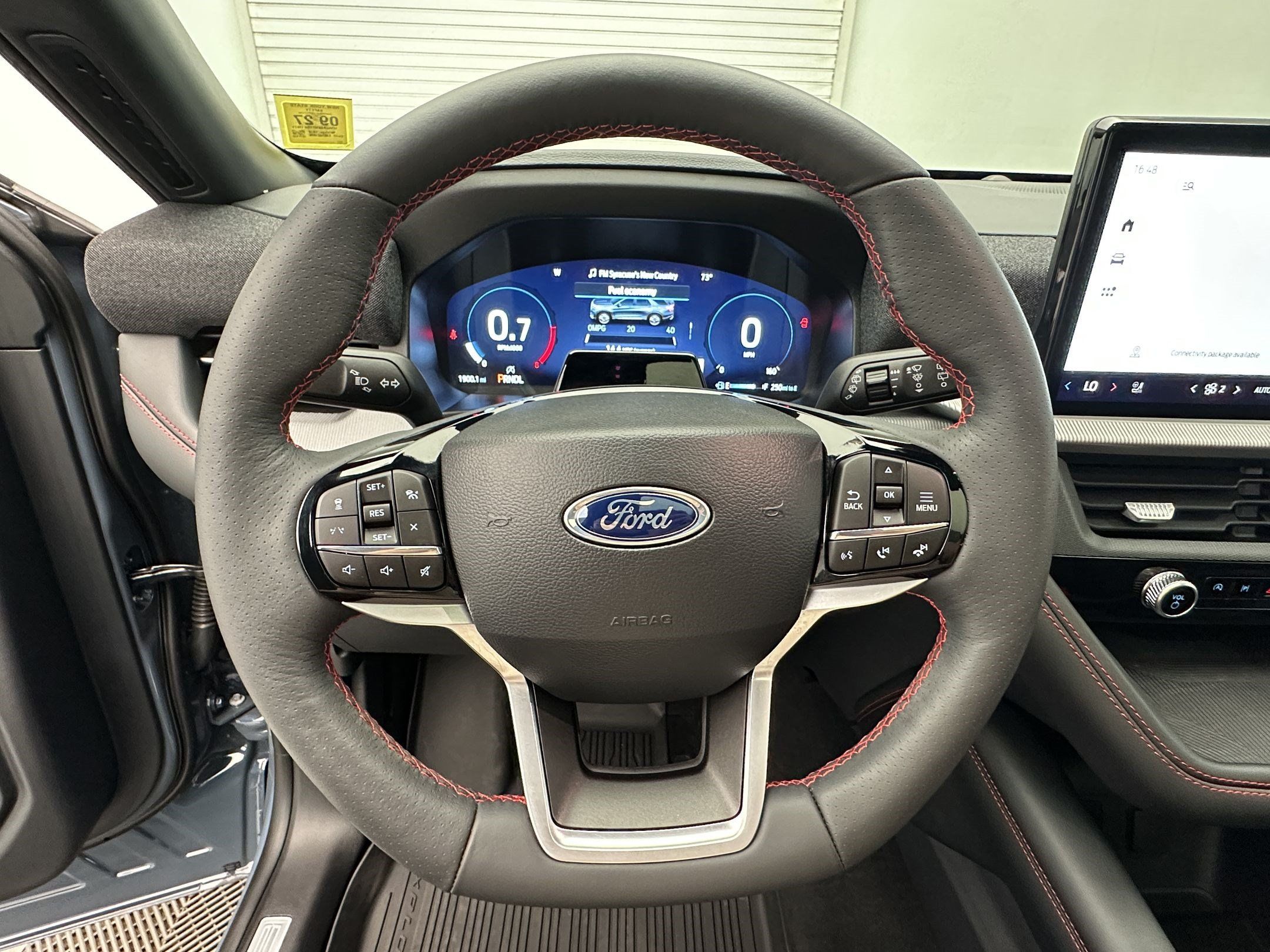 Used 2026 Ford Explorer ST-Line w/ ST-Line Street Pack AWD/4WD image 11