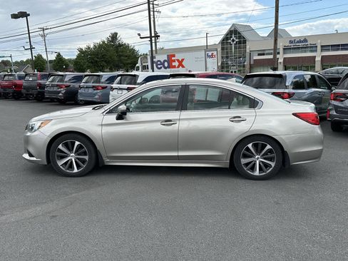 Used 2016 Subaru Legacy 2.5i Limited AWD/4WD image 5