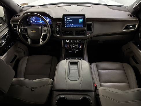 Used 2023 Chevrolet Tahoe LT w/ Luxury Package RWD image 17