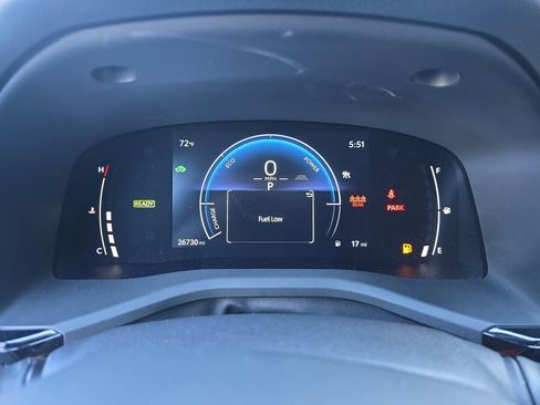 Used 2025 Toyota Camry SE w/ Convenience Package FWD image 20